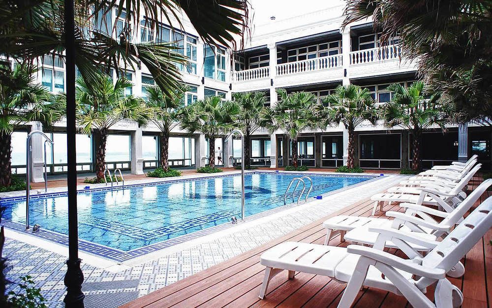White House Beach Hotspring Resort Wanli District Exterior photo